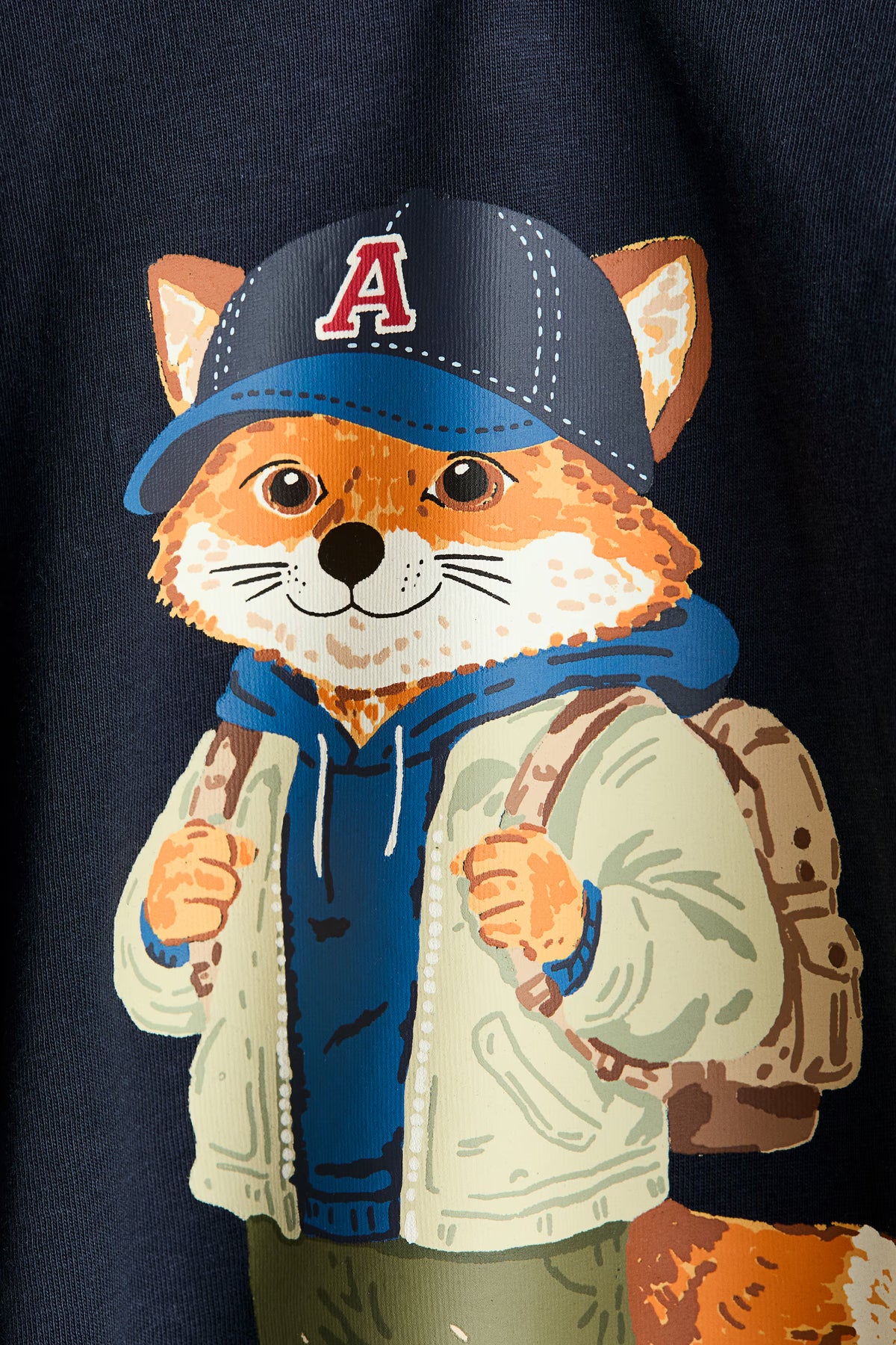 CAMISETA AZUL MARINO CON ZORRITO MOCHILA
