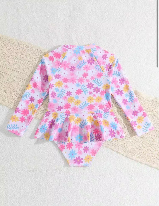 TRAJE DE BAÑO ROSA MANGA LARGA FLOREADO