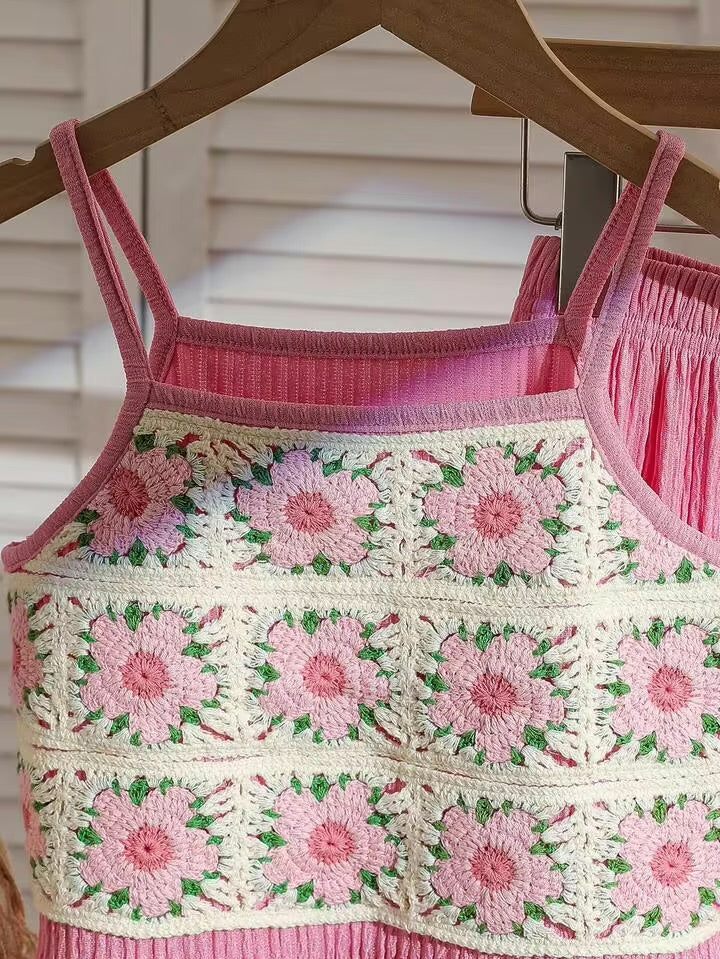 CONJUNTO ROSA DE TEJIDO GRANDE