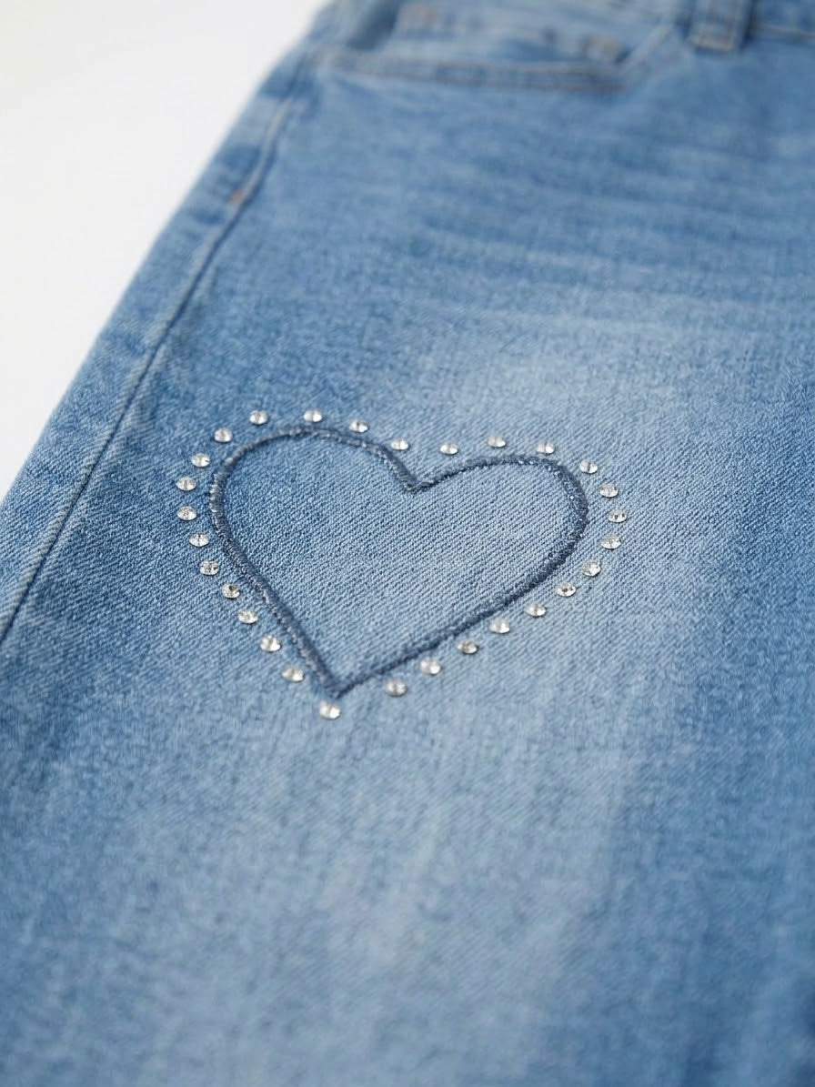 JEAN CON DISEÑO DE CORAZÓN GOGO STAR