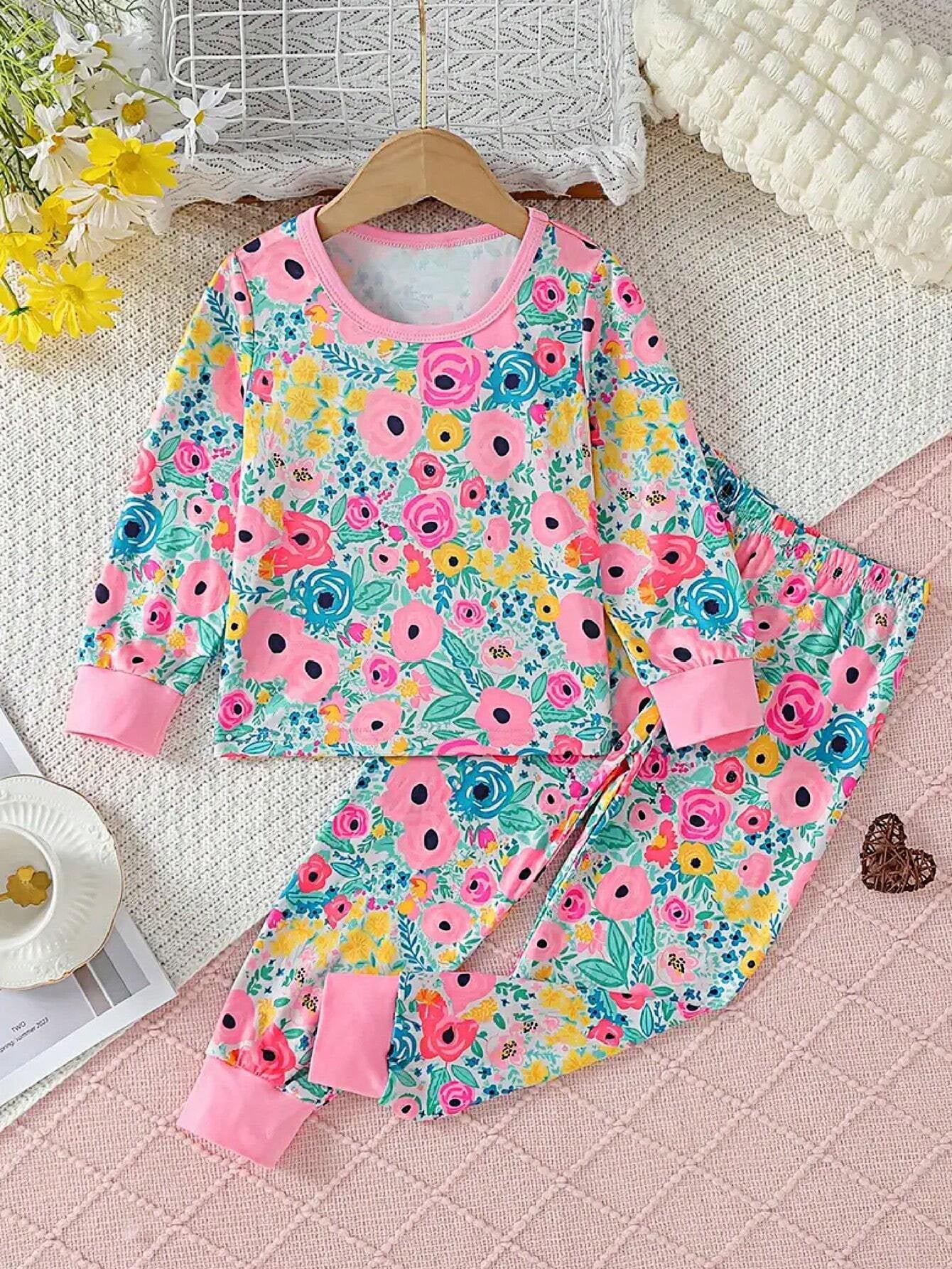 Pijama flores rosas