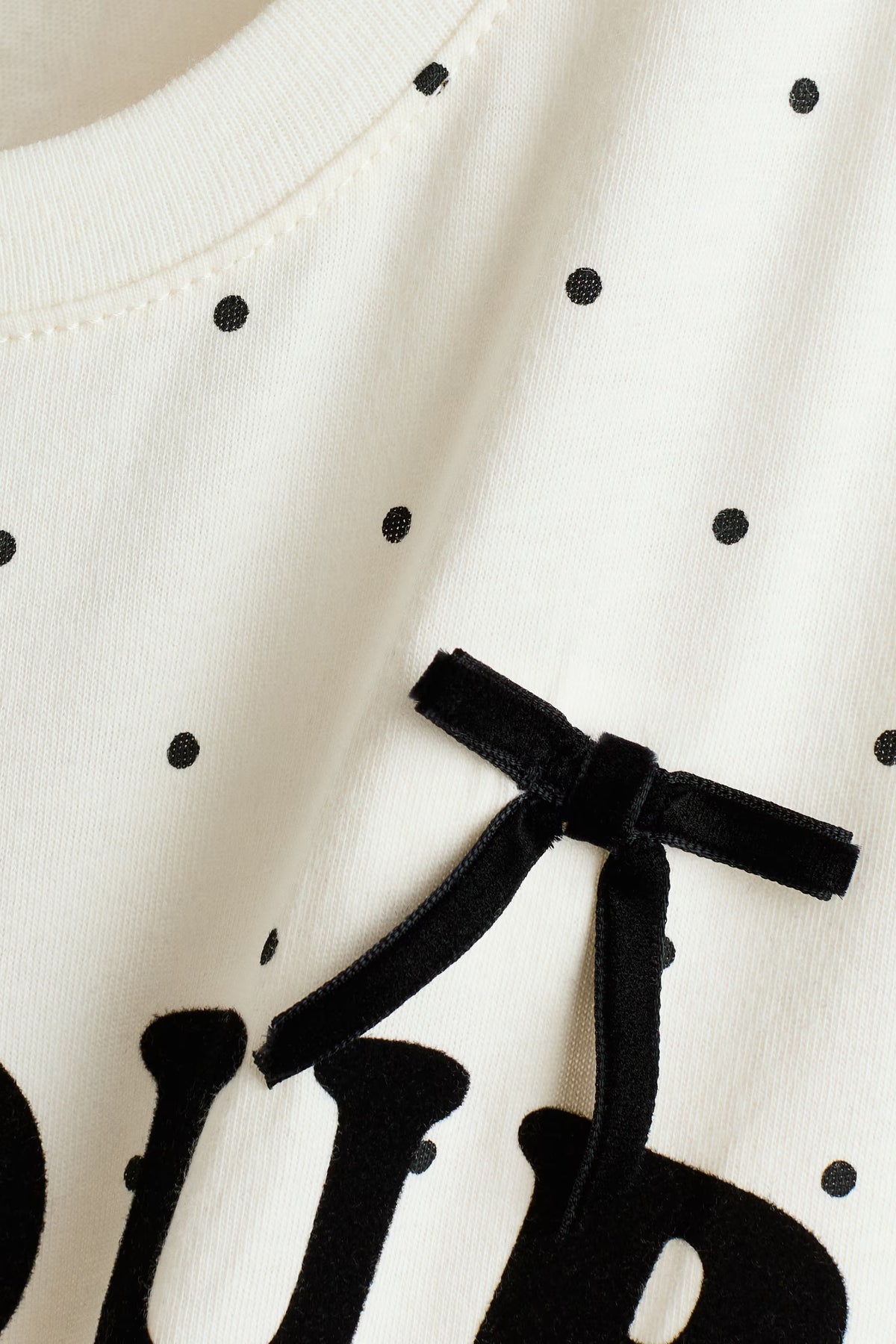 CAMISETA POLKA DOTS BLANCO Y NEGRO AMOUR
