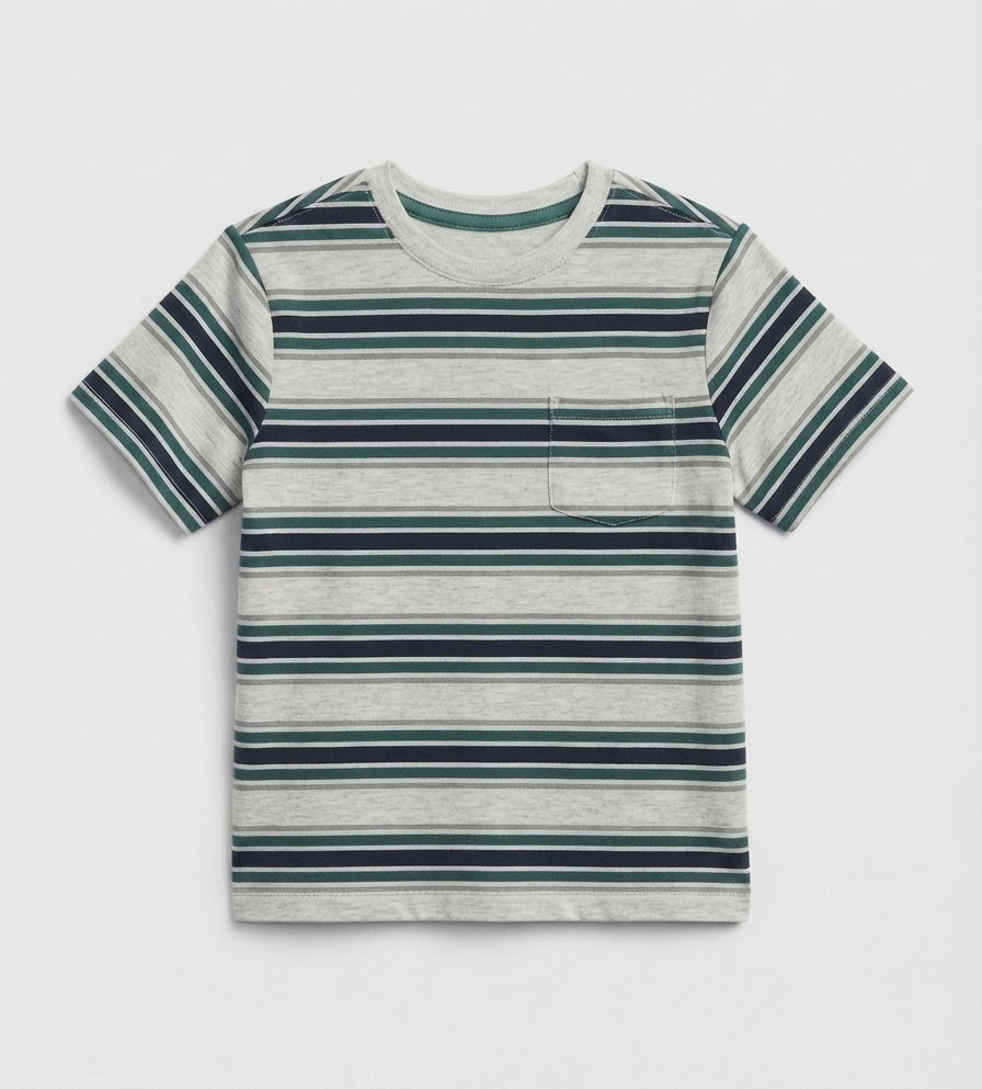 CAMISETA GRIS CON RAYAS VERDES