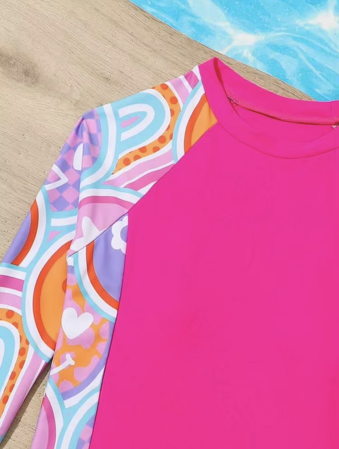 TRAJE DE BAÑO SHORT ARCOÍRIS DE CARAS FELICES