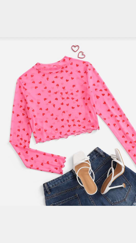 CAMISA ROSADA ESTAMPADA CORAZONES