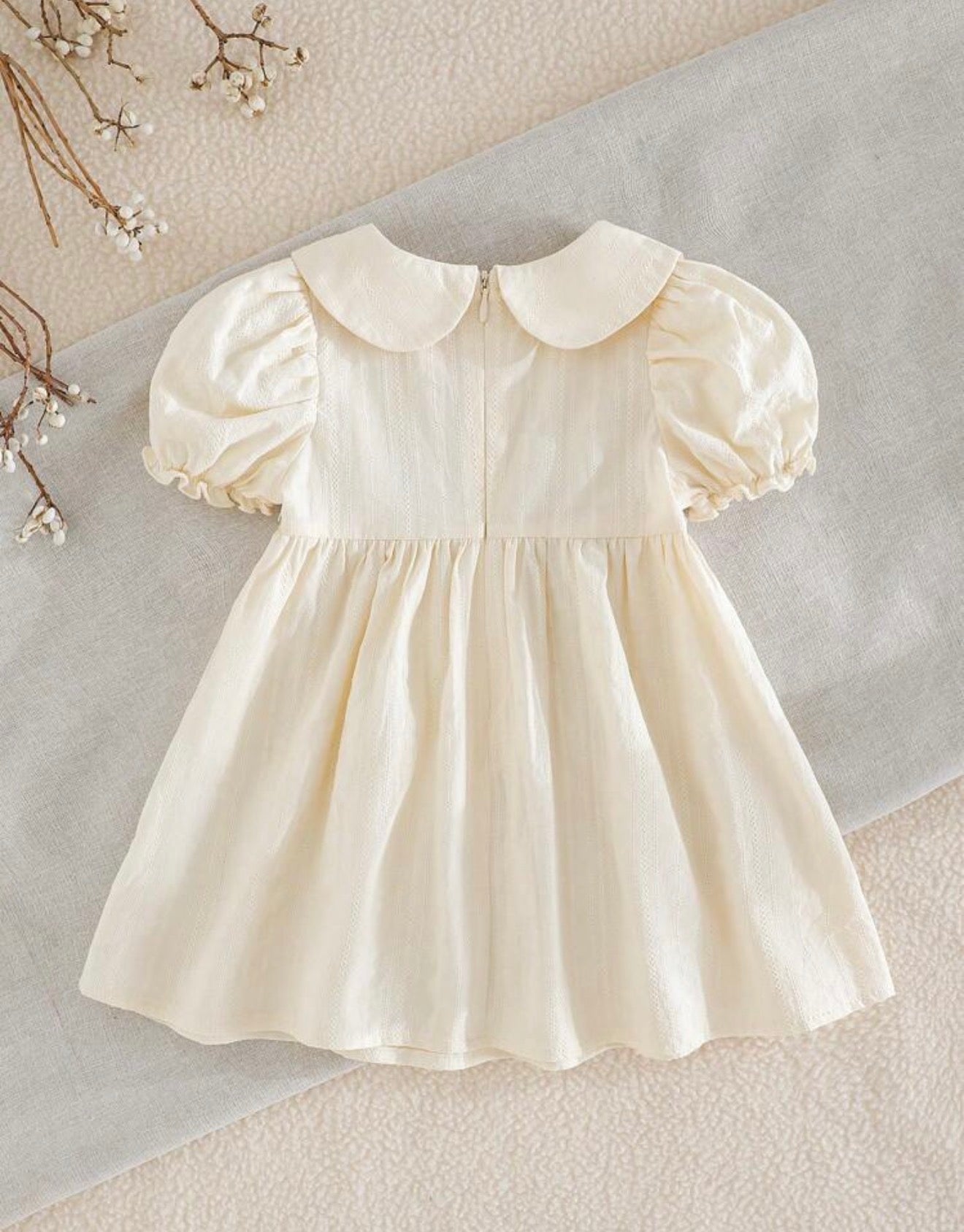 Vestido bebé lino flores