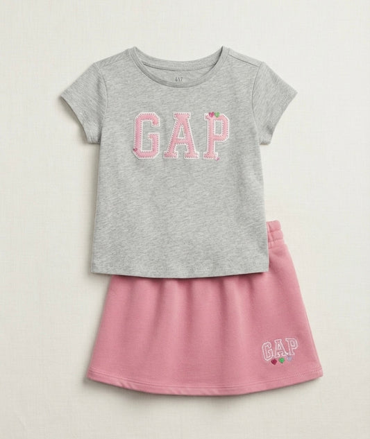 CONJUNTO FALDA SHORT ROSA GAP