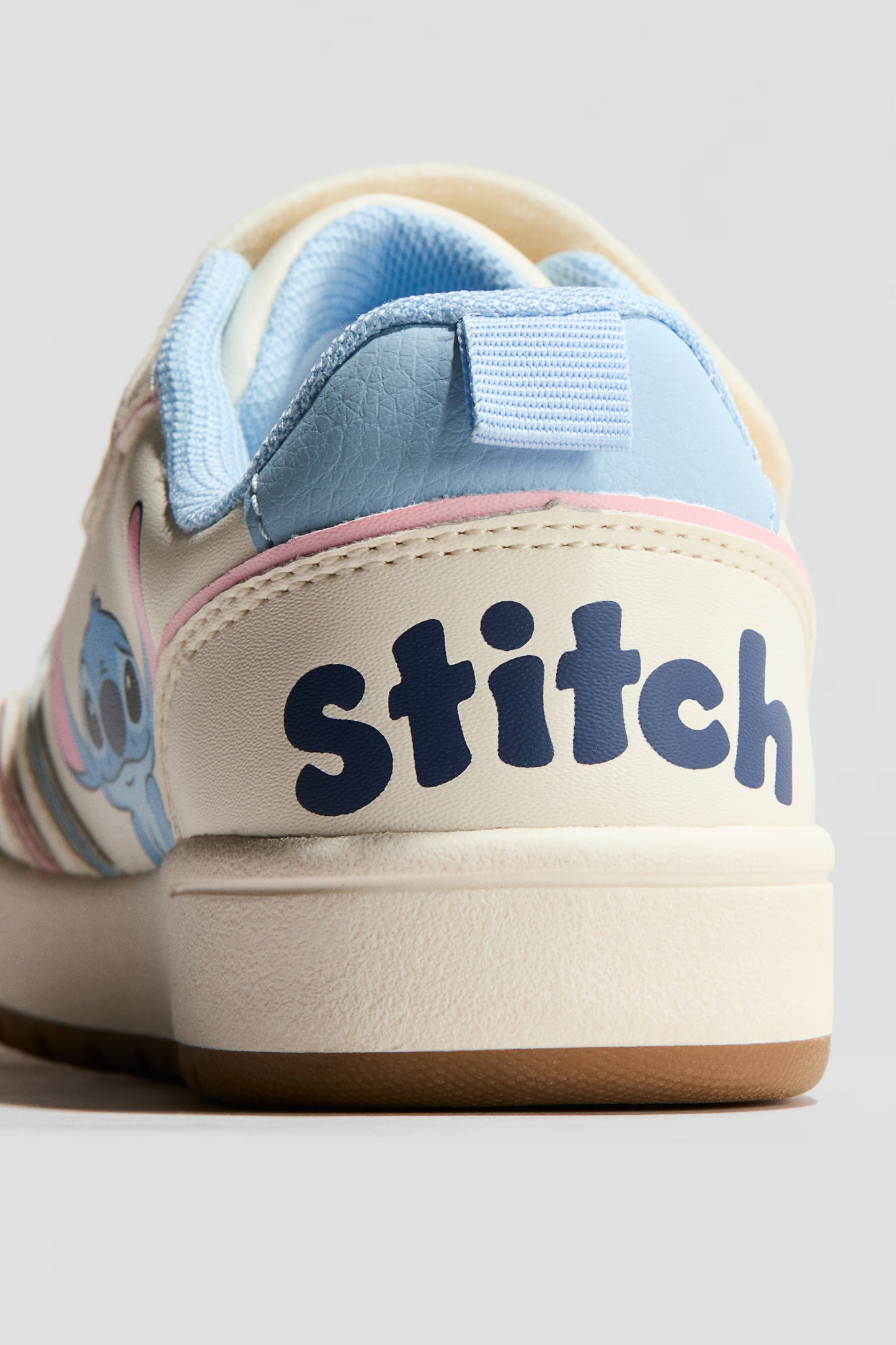 TENIS STITCH HM