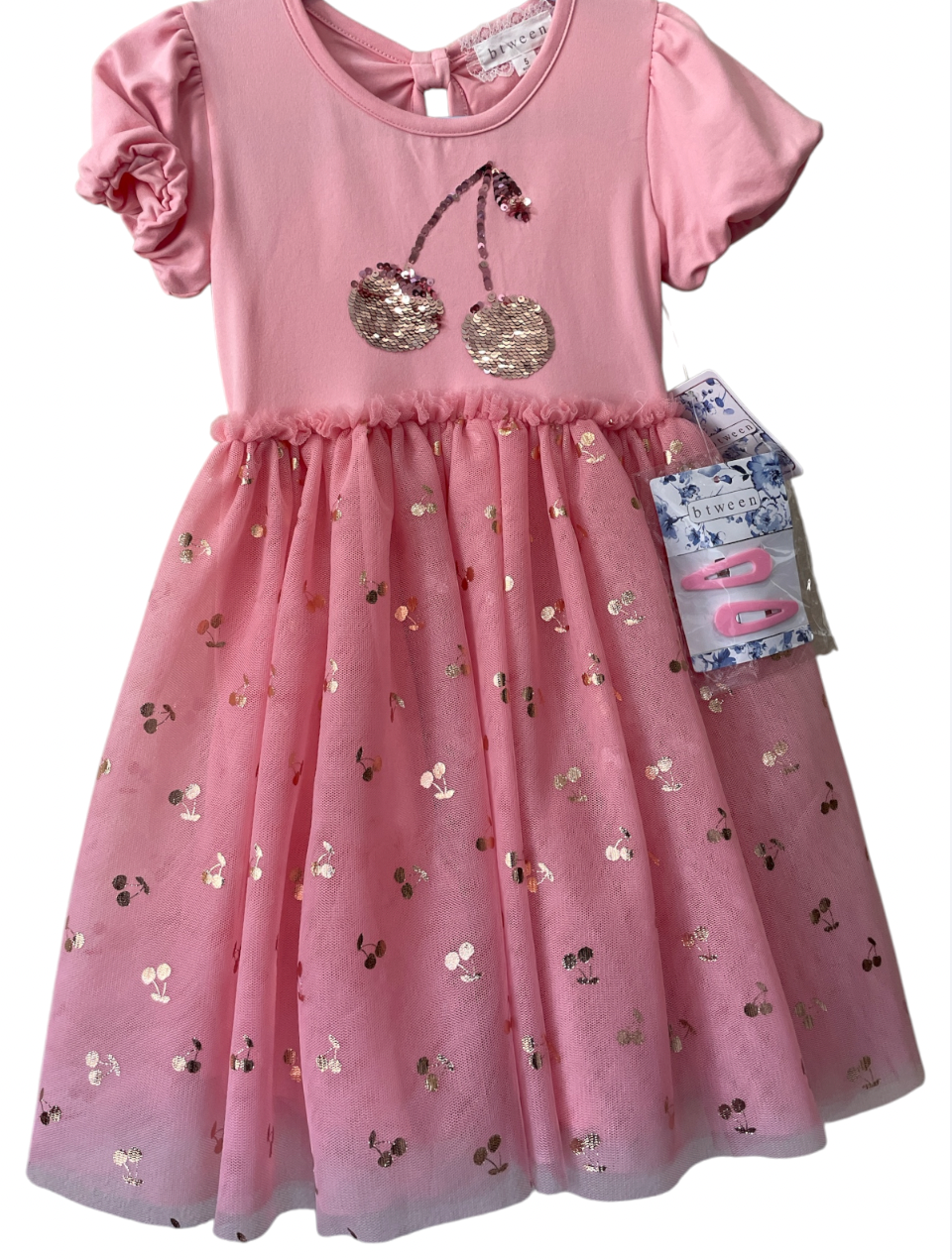 Vestido Rosado de Tul con Cerezas
