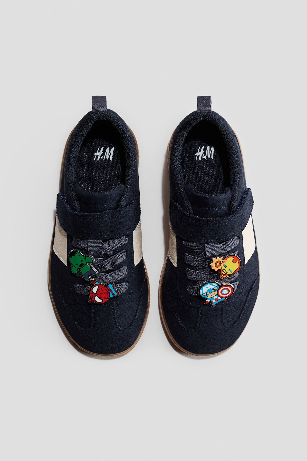TENIS AZUL MARVEL
