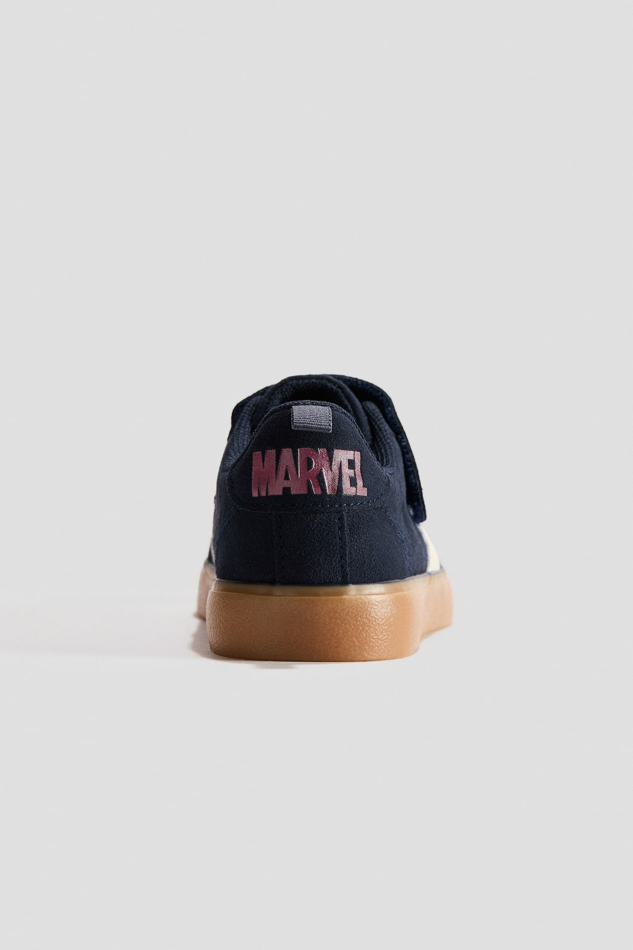 TENIS AZUL MARVEL