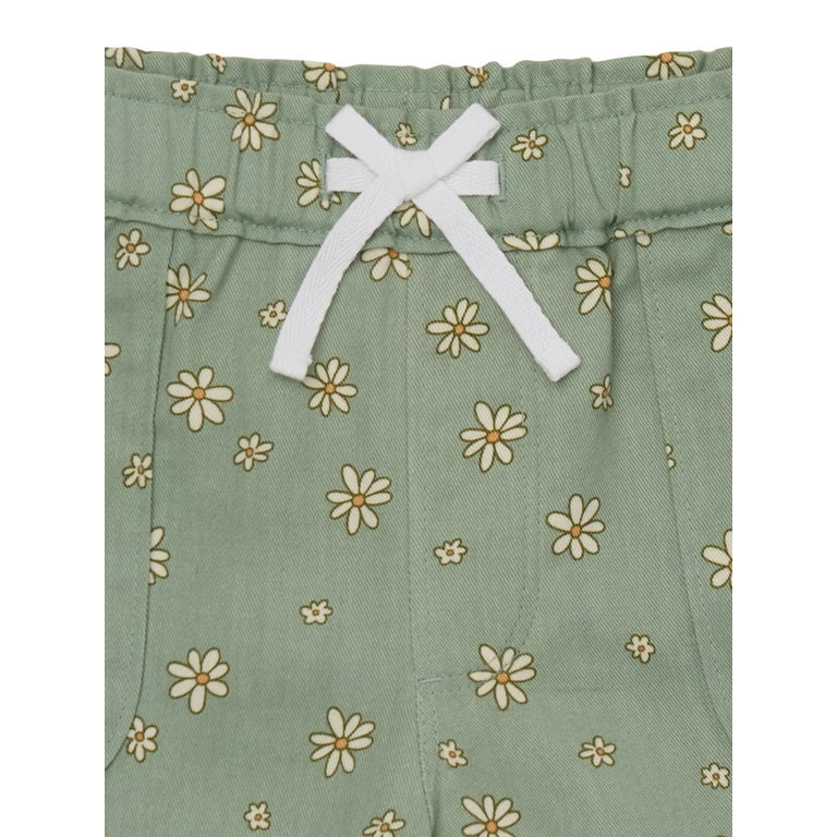 Short verde con margaritas