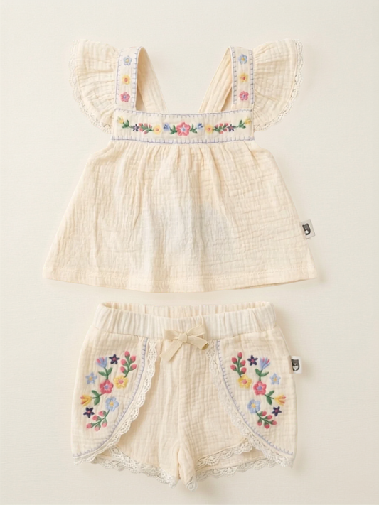 CONJUNTO BEIGE CLÁSICO BEBÉ