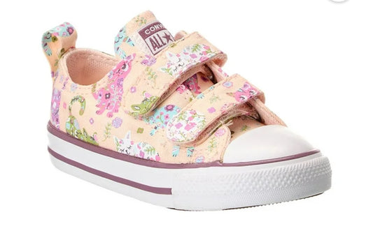 Converse Rosados con Gatitos