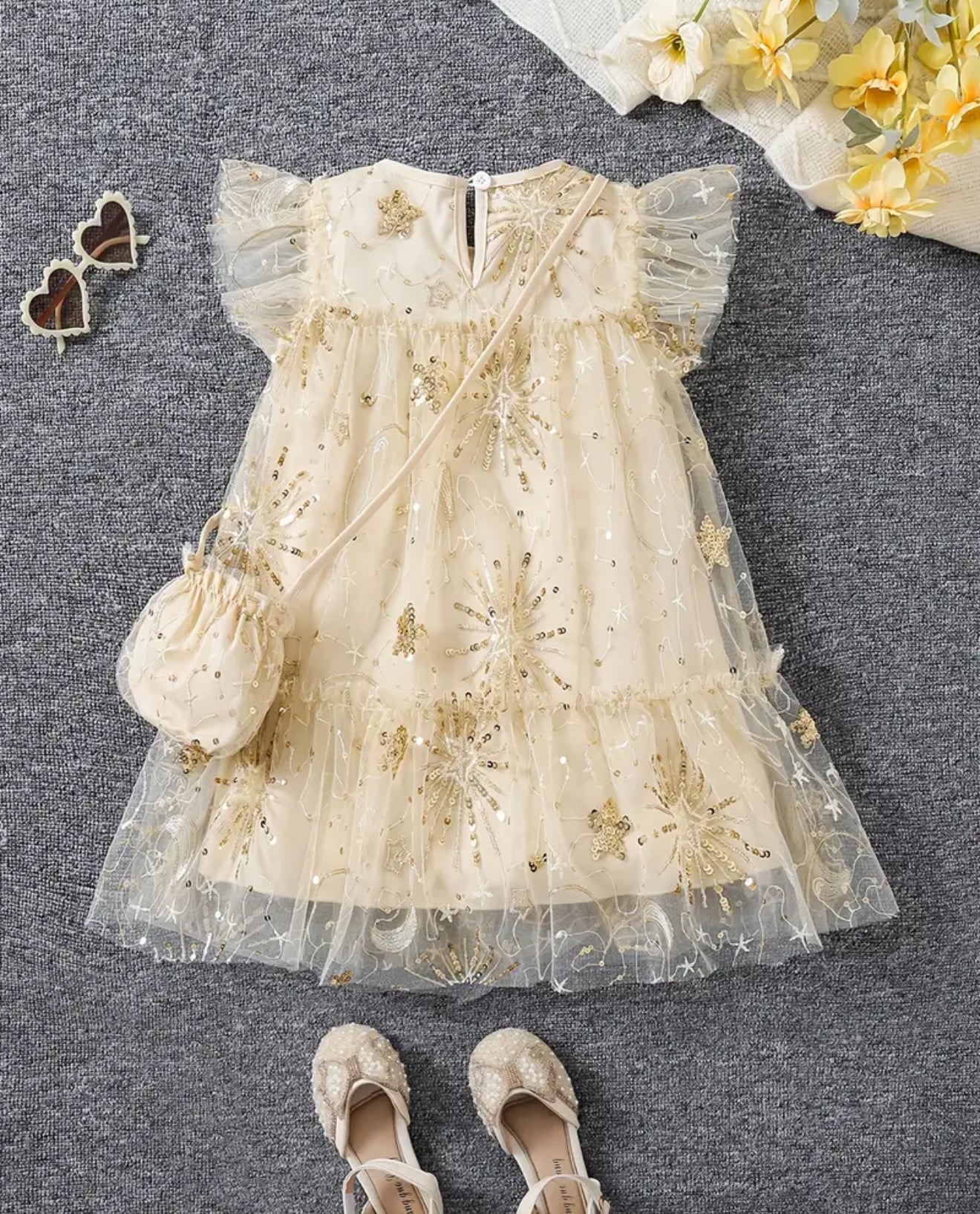 Vestido De Tul Dorado