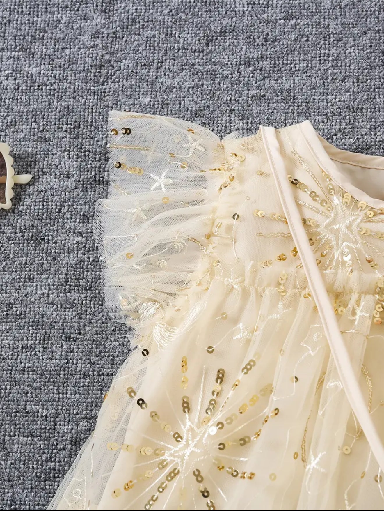Vestido De Tul Dorado