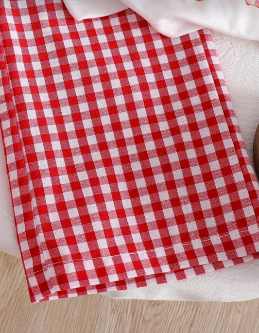 Conjunto fresas y pantalón cuadros