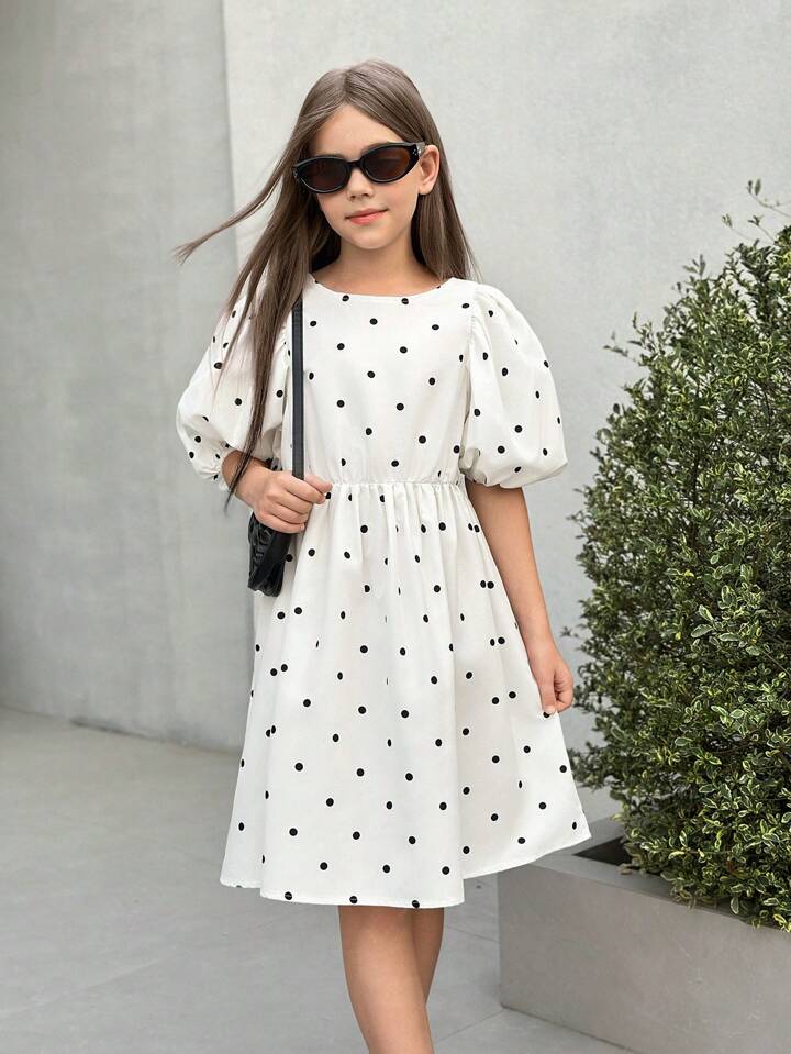 VESTIDO BLANCO CON PUNTITOS NEGROS