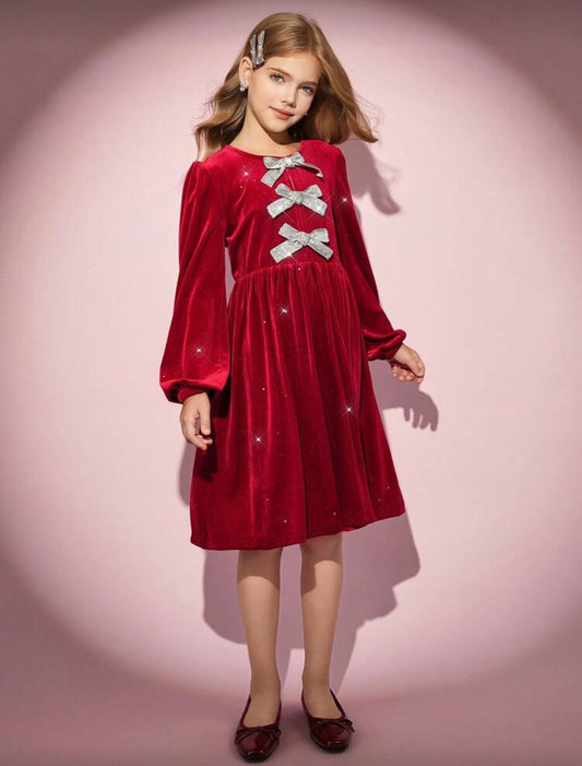 Vestido rojo terciopelo chongos plateados