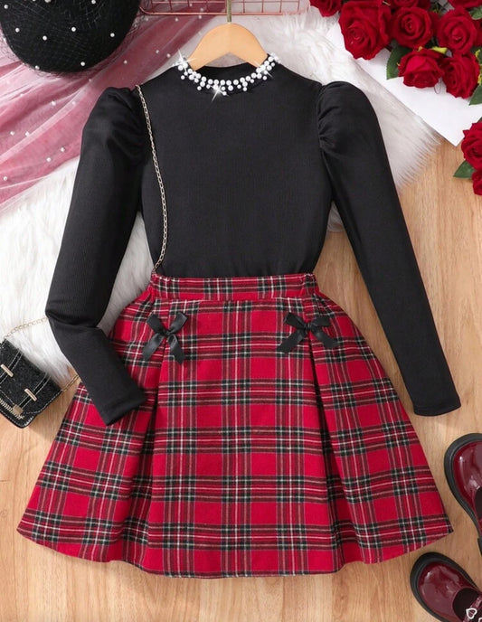 Conjunto falda y camisa perlas