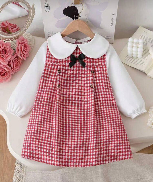 Vestido cuadriculado rojo y blanco