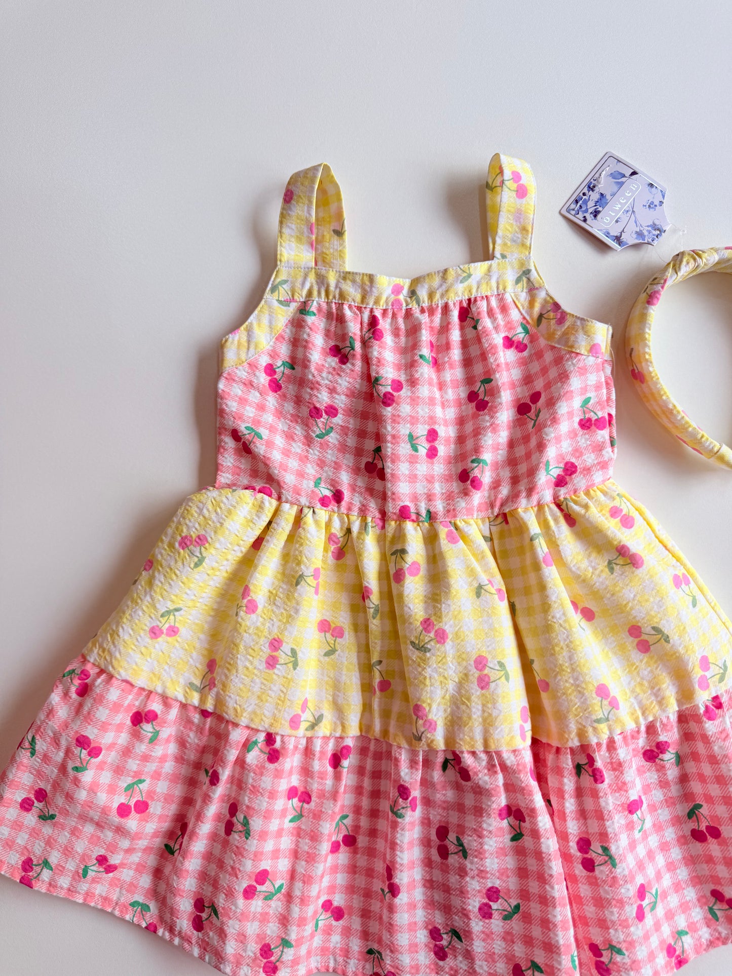 Vestido cerezas con diadema