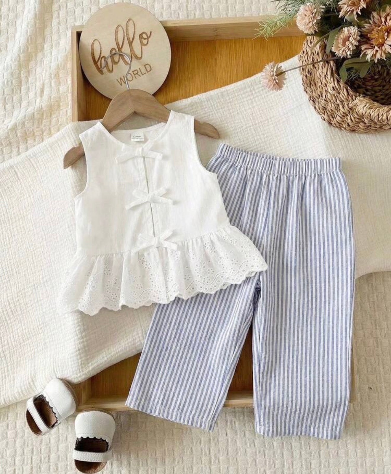 CONJUNTO PANT Y CAMISA ENCAJE NIÑA AZUL Y BLANCO