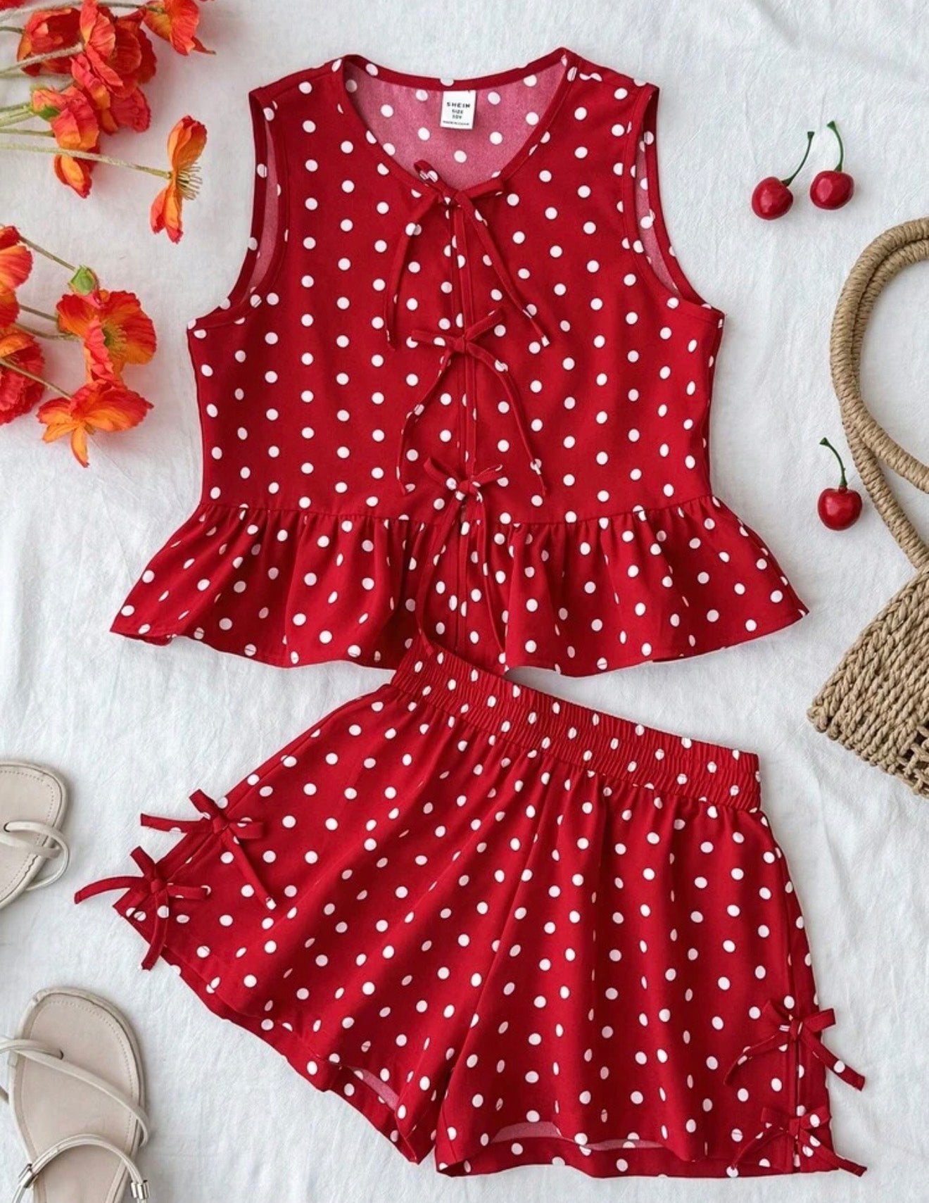CONJUNTO ROJO SHORT POLKA DOTS