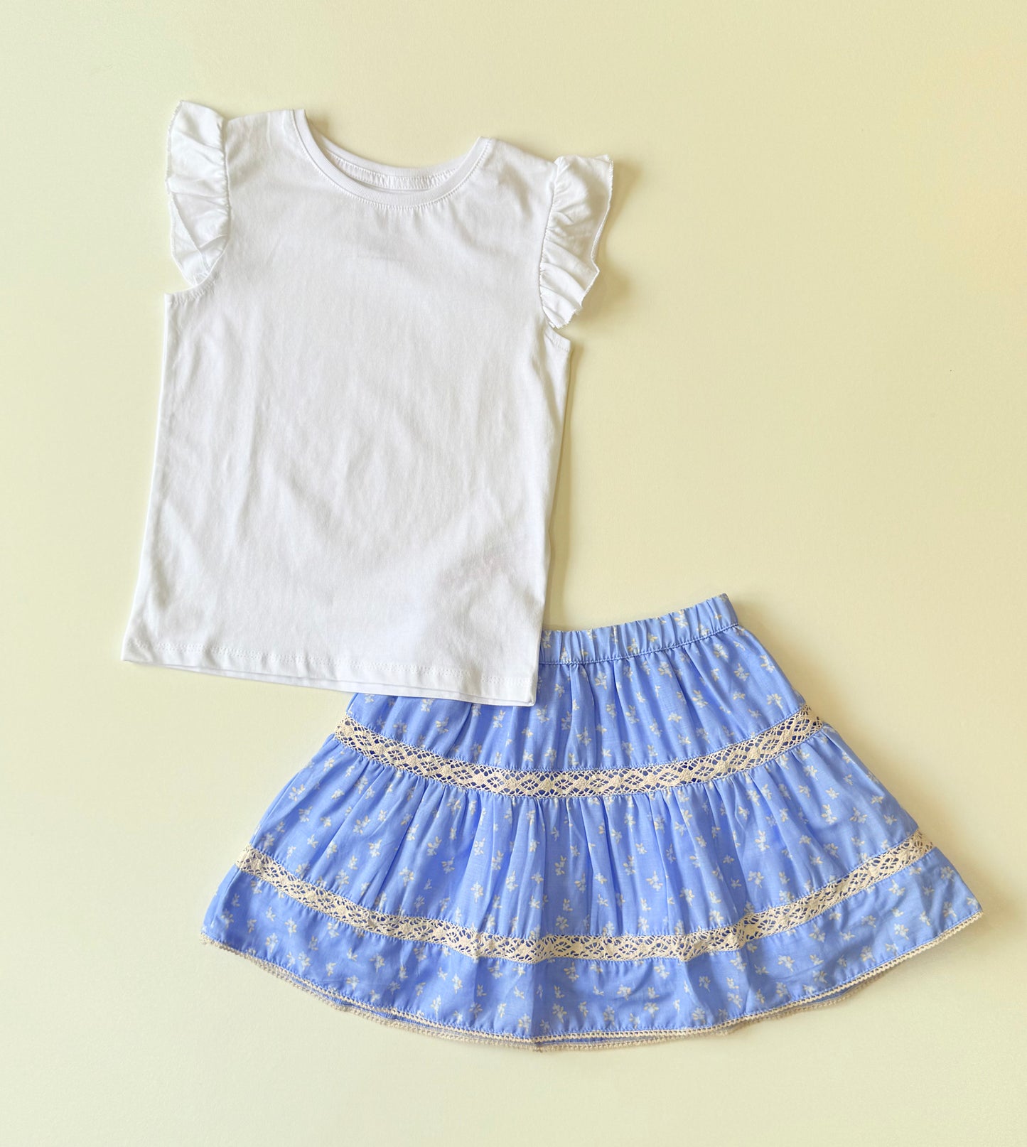 Conjunto falda y camisa