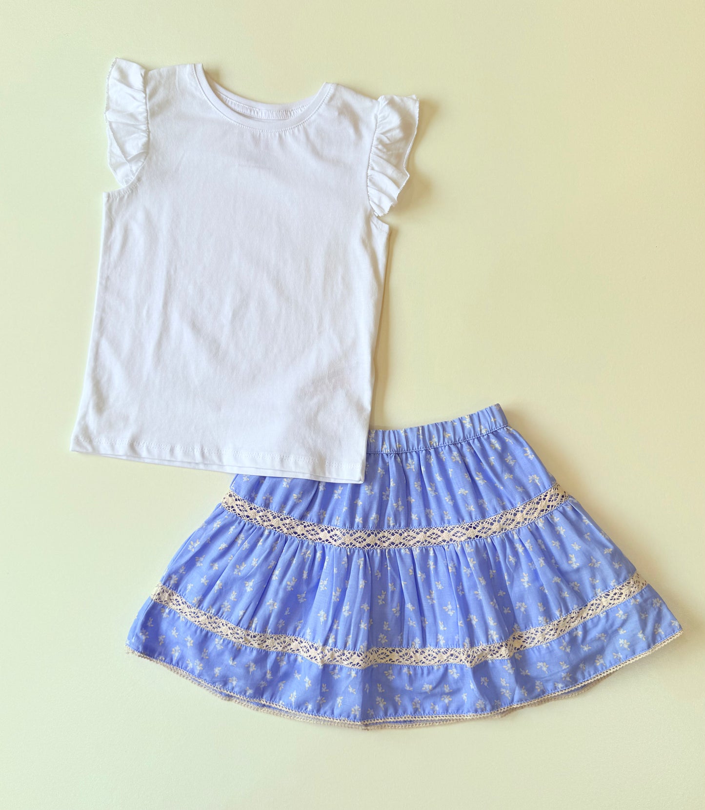 Conjunto falda y camisa