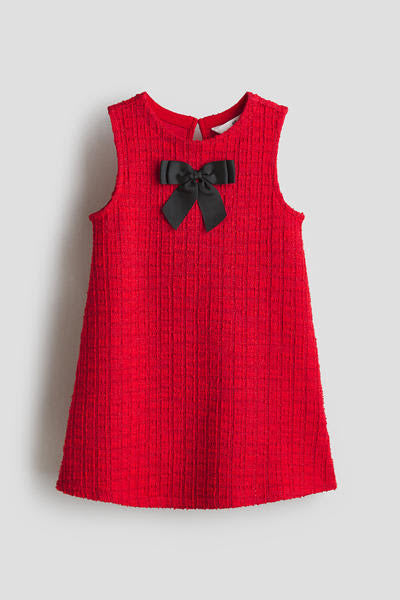 Vestido Tweed rojo con chongo negro